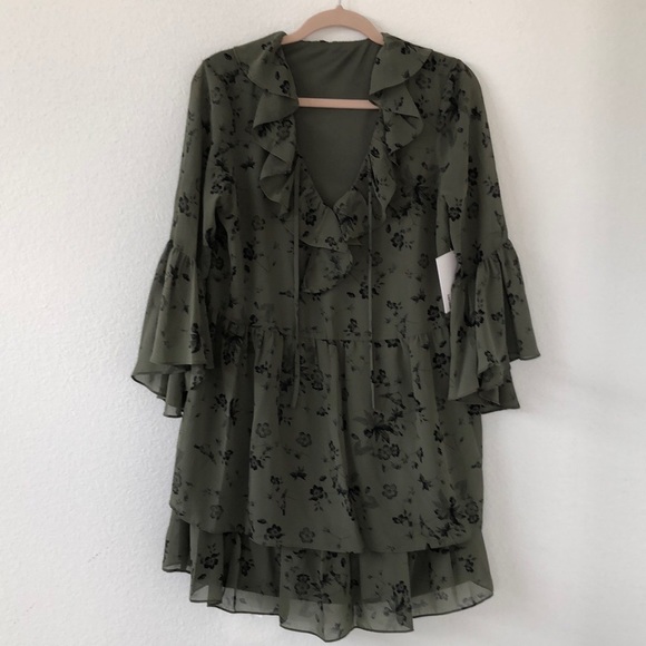 🐢Kensie Green Floral Print Ruffle Casual Dress M - Picture 4 of 8